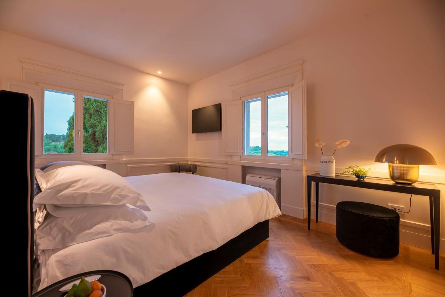 Boutique Hotel Villa Monty Banks Τσεζένα Δωμάτιο φωτογραφία