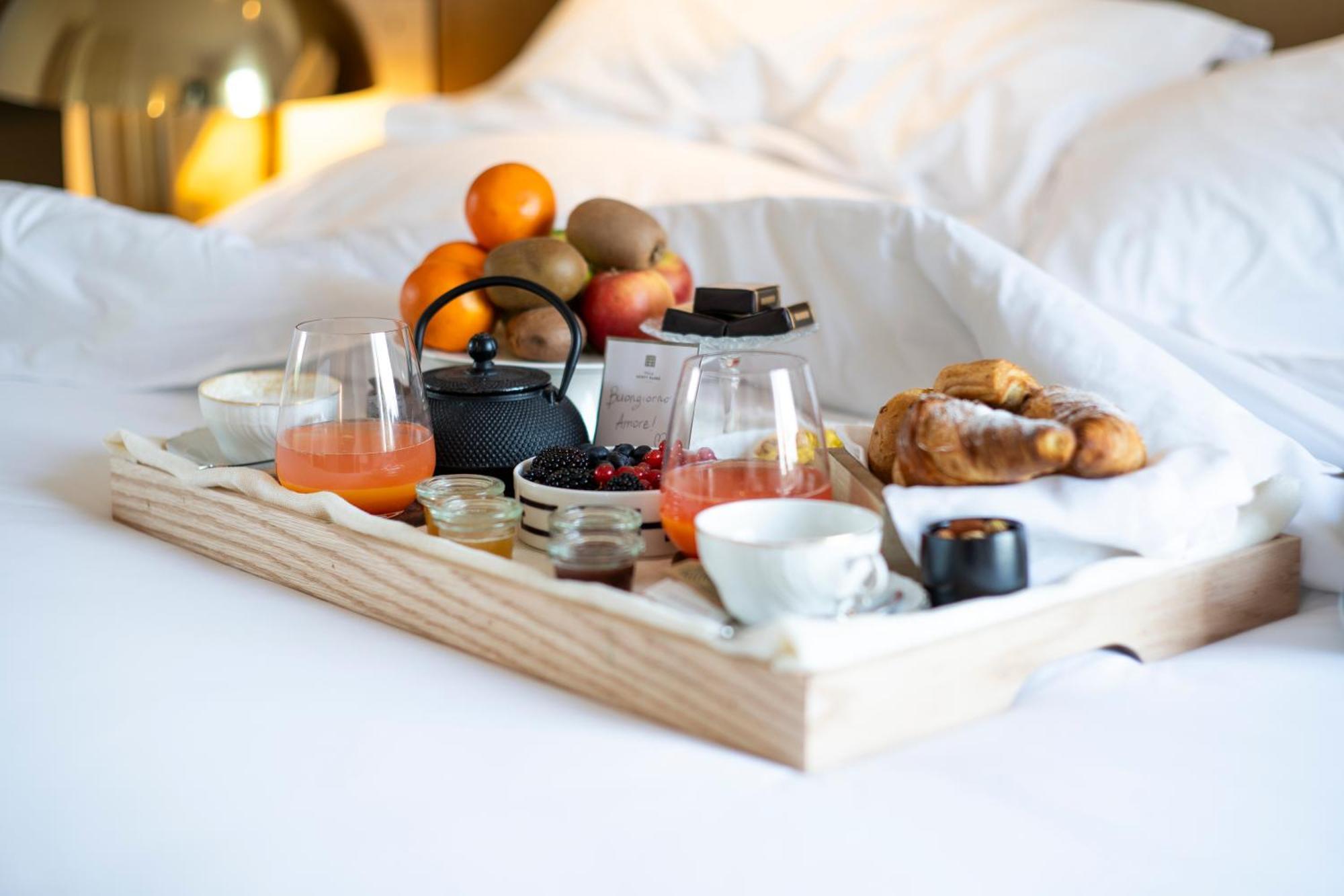 Boutique Hotel Villa Monty Banks Τσεζένα Δωμάτιο φωτογραφία