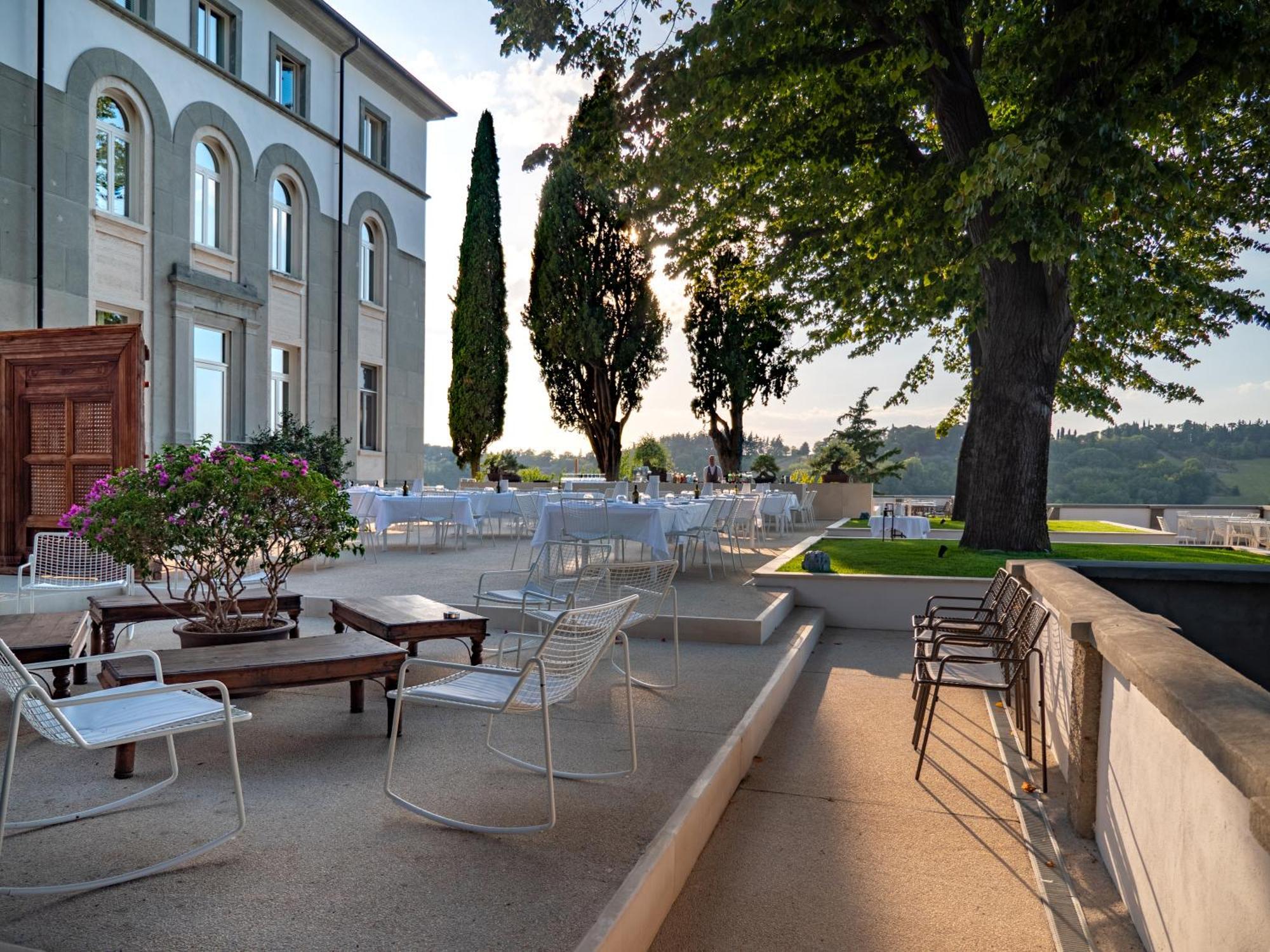 Boutique Hotel Villa Monty Banks Τσεζένα Εξωτερικό φωτογραφία